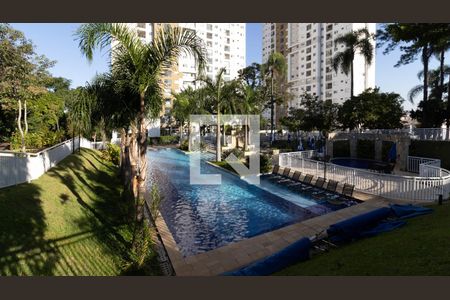 Apartamento à venda com 60m², 2 quartos e 1 vagaÁrea comum - Piscina
