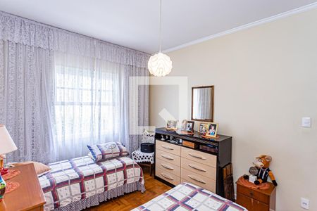 Quarto 2 de casa à venda com 2 quartos, 450m² em Parque São Domingos, São Paulo