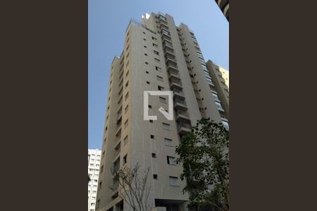 Apartamento para alugar com 130m², 2 quartos e 2 vagasFachada