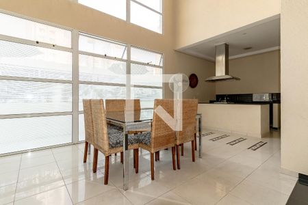 Apartamento para alugar com 130m², 2 quartos e 2 vagasÁrea comum - Salão de festas