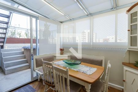 Sala de apartamento para alugar com 2 quartos, 130m² em Vila Olímpia, São Paulo