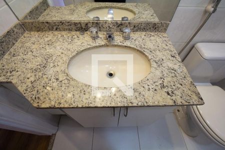 Apartamento para alugar com 103m², 3 quartos e 2 vagas Apartamento para alugar com 103m², 3 quartos e 2 vagasBanheiro