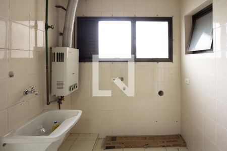 Apartamento para alugar com 103m², 3 quartos e 2 vagas Apartamento para alugar com 103m², 3 quartos e 2 vagasÁrea de Serviço