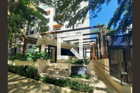 Apartamento para alugar com 103m², 3 quartos e 2 vagas Apartamento para alugar com 103m², 3 quartos e 2 vagasFachada