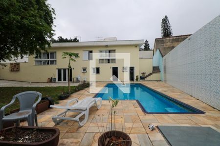 Casa à venda com 400m², 4 quartos e 8 vagasPiscina
