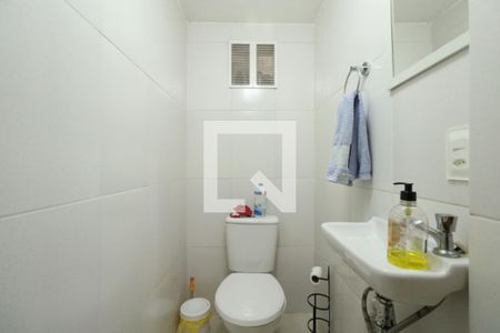 Casa à venda com 400m², 4 quartos e 8 vagasBanheiro do Porão