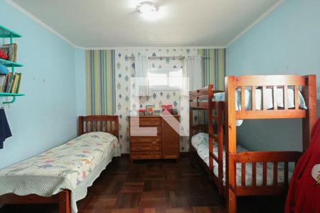 Casa à venda com 400m², 4 quartos e 8 vagasQuarto