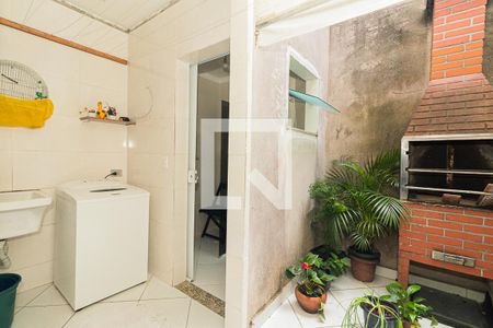 Casa à venda com 87m², 2 quartos e 1 vaga Casa à venda com 87m², 2 quartos e 1 vagaÁrea de Serviço