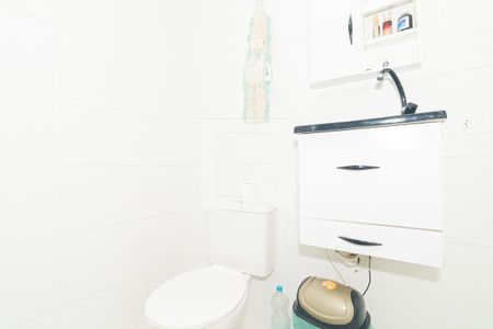 Casa à venda com 87m², 2 quartos e 1 vaga Casa à venda com 87m², 2 quartos e 1 vagaBanheiro da Suíte