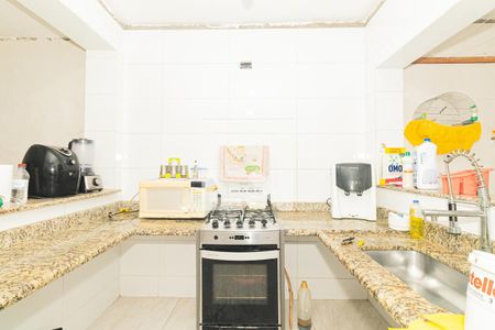 Casa à venda com 87m², 2 quartos e 1 vaga Casa à venda com 87m², 2 quartos e 1 vagaCozinha