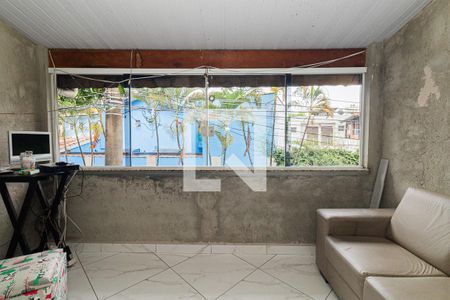 Casa à venda com 87m², 2 quartos e 1 vaga Casa à venda com 87m², 2 quartos e 1 vagaVaranda da Suíte