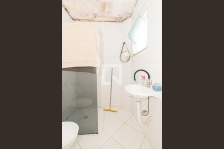 Casa à venda com 87m², 2 quartos e 1 vaga Casa à venda com 87m², 2 quartos e 1 vagaBanheiro