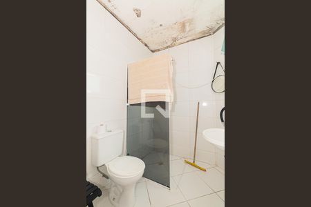 Casa à venda com 87m², 2 quartos e 1 vaga Casa à venda com 87m², 2 quartos e 1 vagaBanheiro