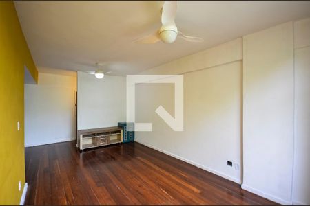 Apartamento à venda com 130m², 3 quartos e 2 vagasSala
