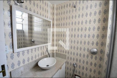 Apartamento à venda com 130m², 3 quartos e 2 vagasBanheiro da Suíte