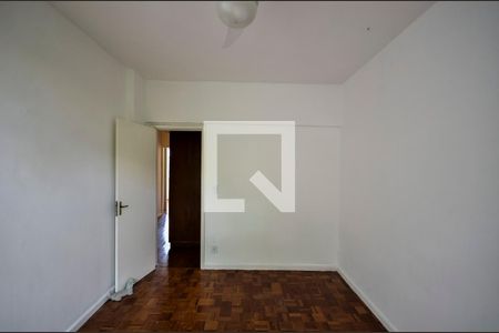 Apartamento à venda com 130m², 3 quartos e 2 vagasQuarto 1