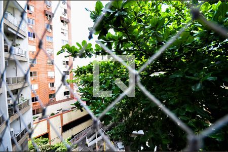 Apartamento à venda com 130m², 3 quartos e 2 vagasVista do Quarto 1