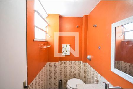 Apartamento à venda com 130m², 3 quartos e 2 vagasBanheiro Social