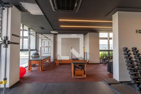 Apartamento à venda com 76m², 2 quartos e 2 vagas Apartamento à venda com 76m², 2 quartos e 2 vagasÁrea comum - Academia