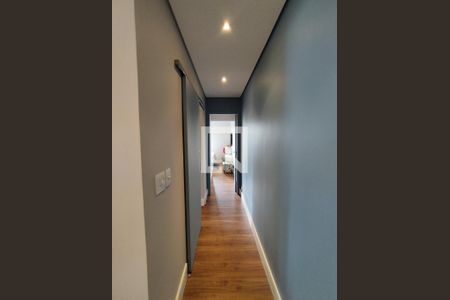 Apartamento à venda com 102m², 2 quartos e 2 vagasCorredor