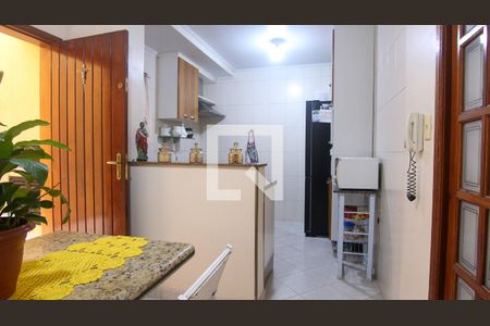 Casa à venda com 220m², 3 quartos e 2 vagasCozinha