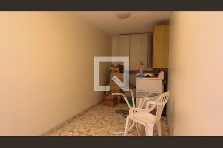 Casa à venda com 220m², 3 quartos e 2 vagasQuarto 5