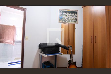 Casa à venda com 220m², 3 quartos e 2 vagasQuarto 2