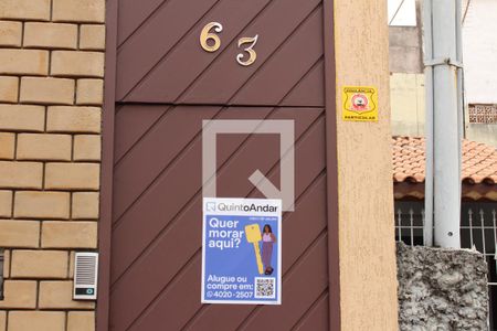 Casa à venda com 220m², 3 quartos e 2 vagasPlaquinha