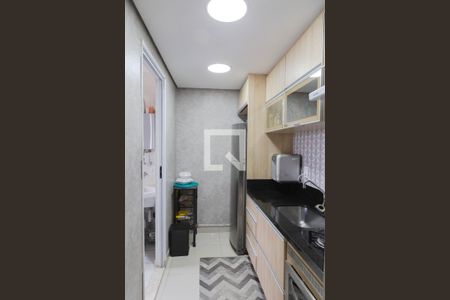 Apartamento para alugar com 128m², 3 quartos e 2 vagas Apartamento para alugar com 128m², 3 quartos e 2 vagasCozinha e Área de Serviço