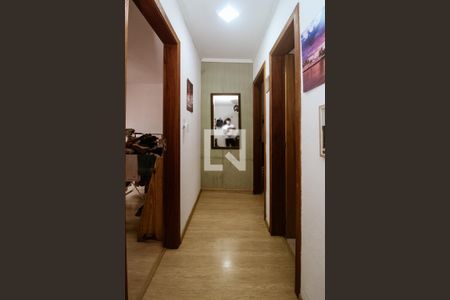 Apartamento à venda com 60m², 2 quartos e 2 vagasCorredor