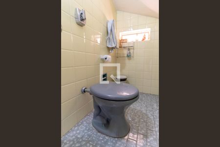 Casa à venda com 161m², 3 quartos e 2 vagas Casa à venda com 161m², 3 quartos e 2 vagasLavabo