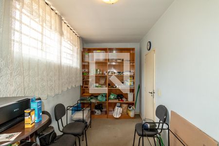 Casa à venda com 161m², 3 quartos e 2 vagas Casa à venda com 161m², 3 quartos e 2 vagasQuarto 3