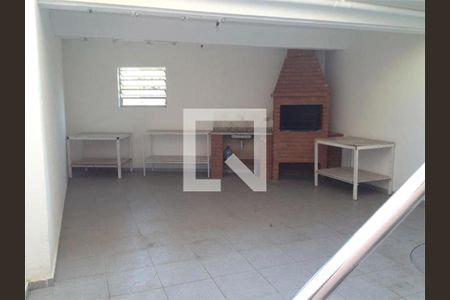 Casa à venda com 4 quartos, 300m² em Jardim Bonfiglioli, São Paulo