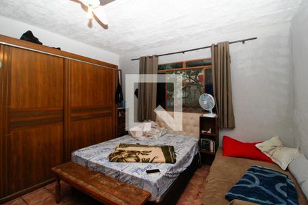 Casa à venda com 110m², 2 quartos e 2 vagas Casa à venda com 110m², 2 quartos e 2 vagasQuarto