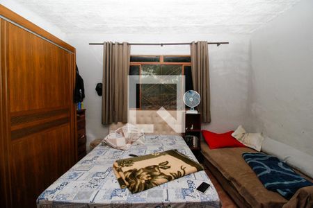 Casa à venda com 110m², 2 quartos e 2 vagas Casa à venda com 110m², 2 quartos e 2 vagasQuarto