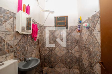 Banheiro de casa à venda com 2 quartos, 110m² em Colégio Batista, Belo Horizonte