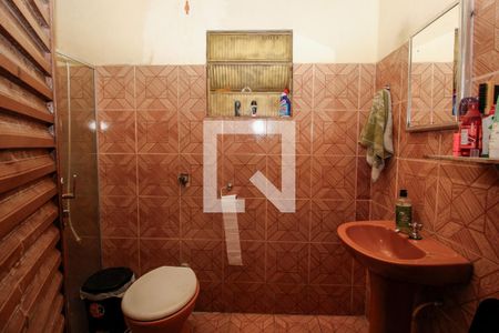 Casa à venda com 110m², 2 quartos e 2 vagas Casa à venda com 110m², 2 quartos e 2 vagasBanheiro