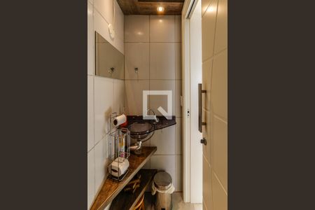 Casa à venda com 244m², 3 quartos e 2 vagasLavabo