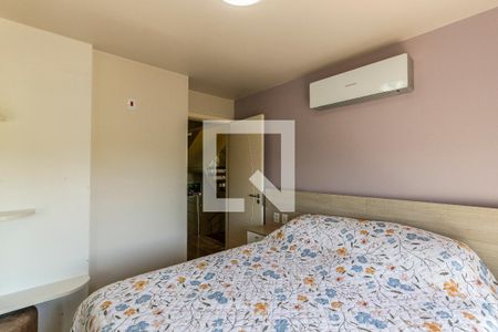 Casa à venda com 244m², 3 quartos e 2 vagasSuíte