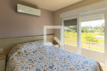 Casa à venda com 244m², 3 quartos e 2 vagasSuíte