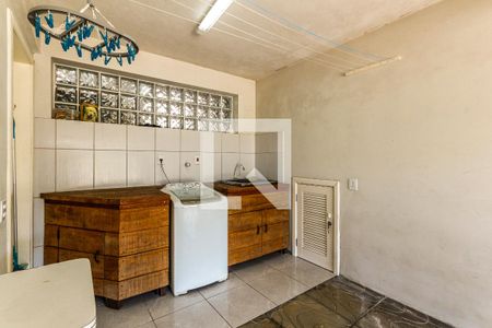 Casa à venda com 244m², 3 quartos e 2 vagasLavanderia