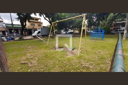 Casa de condomínio à venda com 180m², 4 quartos e 1 vagaÁrea comum - Playground
