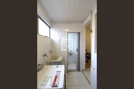 Apartamento à venda com 114m², 3 quartos e 1 vagaÁrea de Serviço