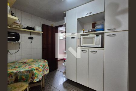 Apartamento à venda com 369m², 5 quartos e 2 vagasCozinha