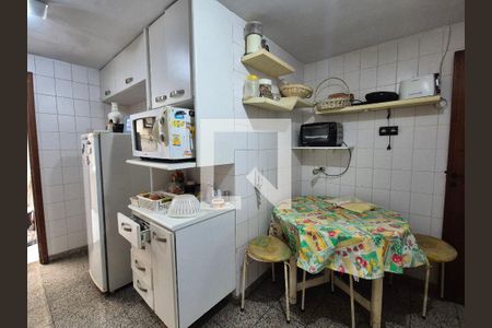 Apartamento à venda com 369m², 5 quartos e 2 vagasCozinha