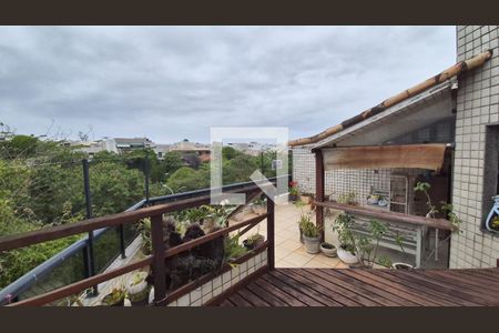 Apartamento à venda com 369m², 5 quartos e 2 vagasVaranda