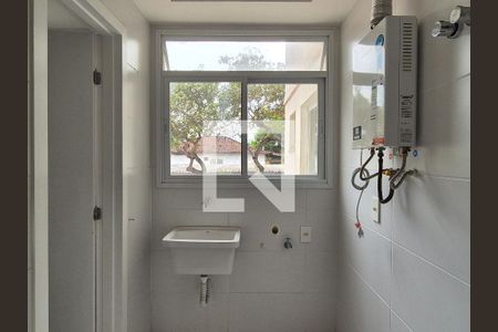 Apartamento à venda com 91m², 3 quartos e 2 vagas Apartamento à venda com 91m², 3 quartos e 2 vagasÁrea de Serviço