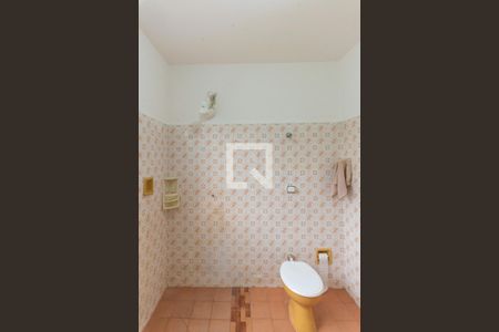 Casa à venda com 250m², 3 quartos e 3 vagas Casa à venda com 250m², 3 quartos e 3 vagasBanheiro