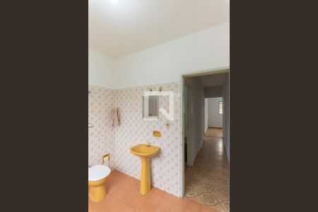 Casa à venda com 250m², 3 quartos e 3 vagas Casa à venda com 250m², 3 quartos e 3 vagasBanheiro