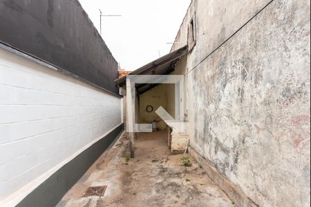 Casa à venda com 250m², 3 quartos e 3 vagas Casa à venda com 250m², 3 quartos e 3 vagasCasa 2- Quintal